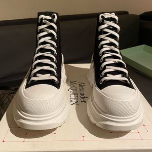 Alexander McQueen Tread Slick Boots